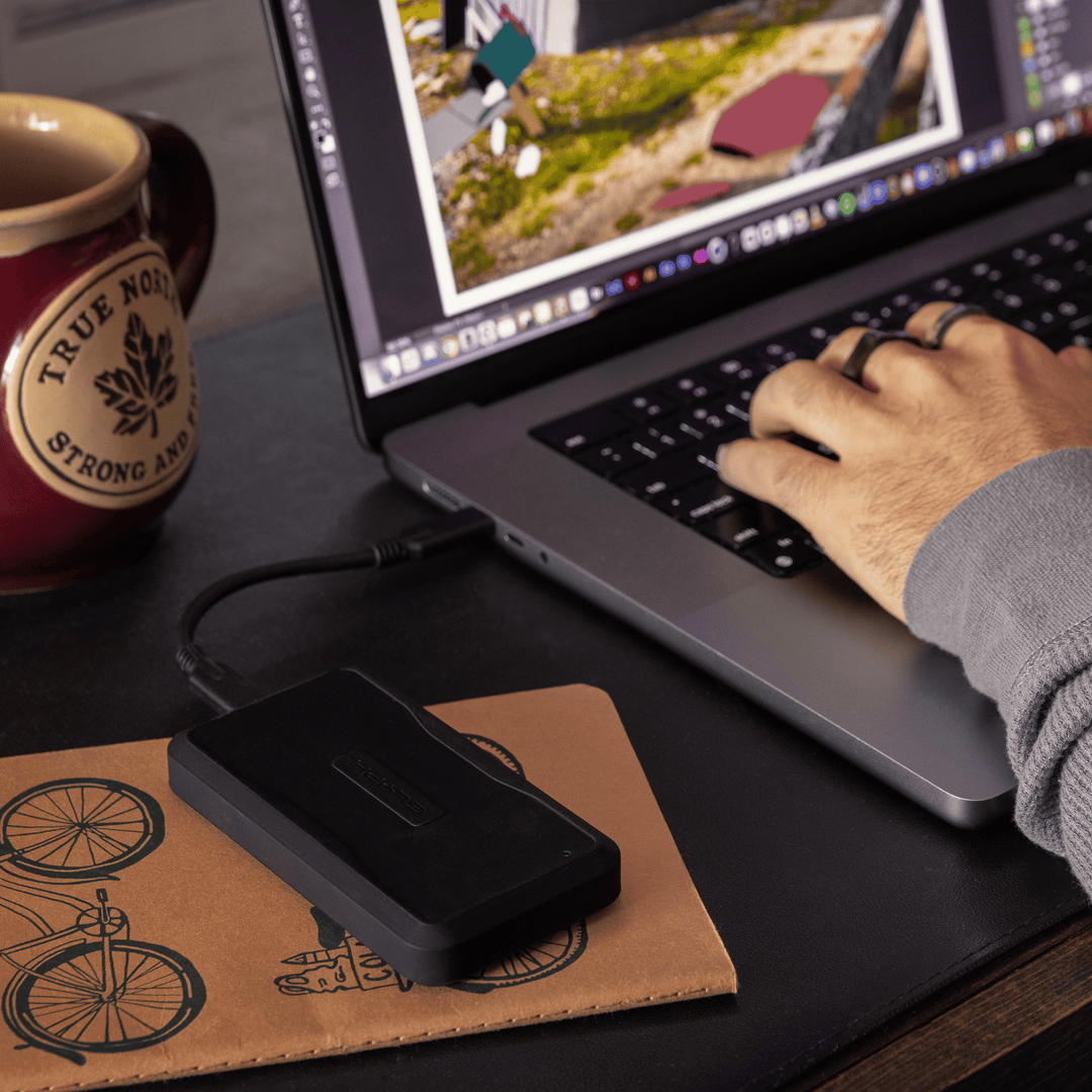 Glyph, Atom Pro 4TB NVMe SSD Thunderbolt 3