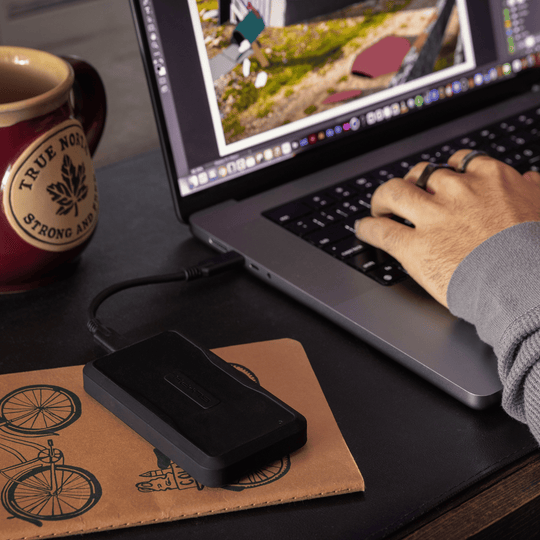 Glyph, Atom Pro 4TB NVMe SSD Thunderbolt 3