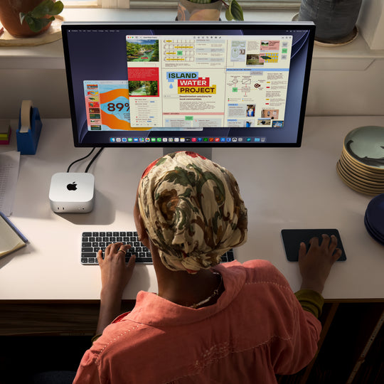 Mac mini M5 Pro with 18-core CPU & 20-core GPU